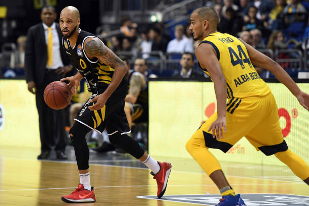 更是紫金军 更是紫金军