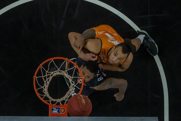 若因卡皮耶 若因卡皮耶