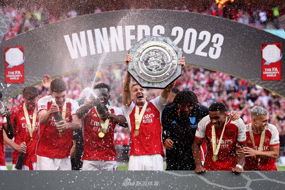 整支球队的 整支球队的