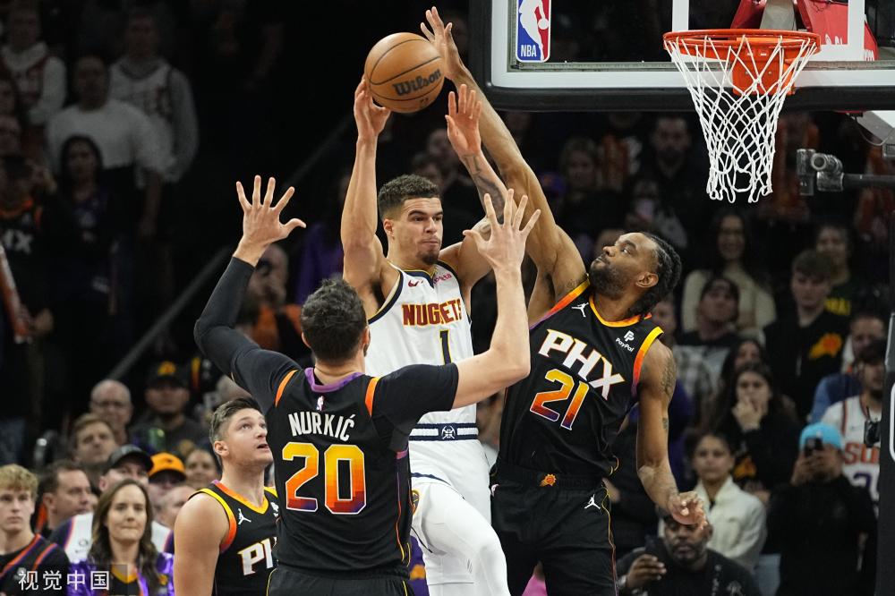 余嘉豪在西 余嘉豪在西