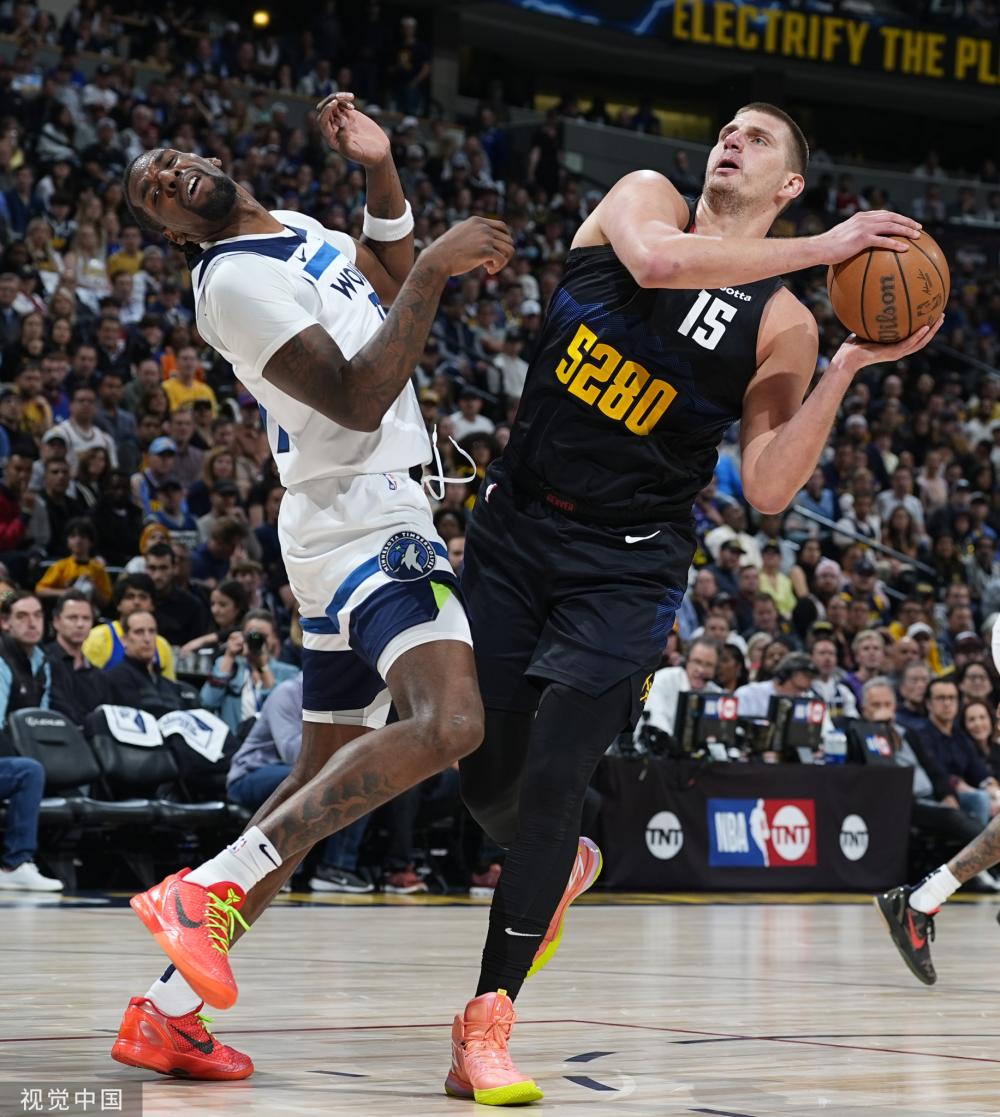 什琴斯尼自 什琴斯尼自